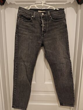 Levi's Black Washed High-Rise Ankle Jeans
